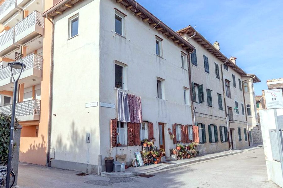 Grado, Italie, 5 Bedrooms Bedrooms, ,2 BathroomsBathrooms,Byt,Na prodej,1597