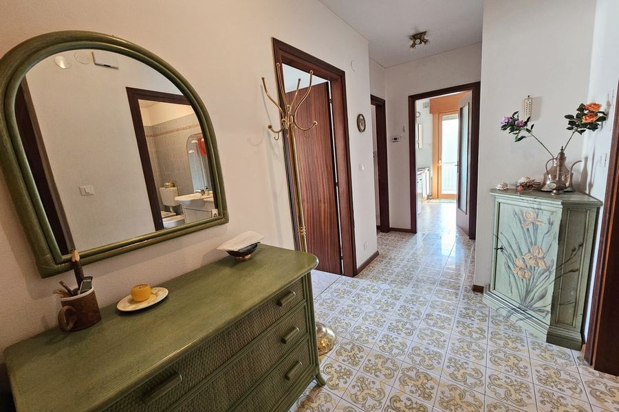 Grado, Italie, 4 Bedrooms Bedrooms, ,1 BathroomBathrooms,Byt,Na prodej,1606