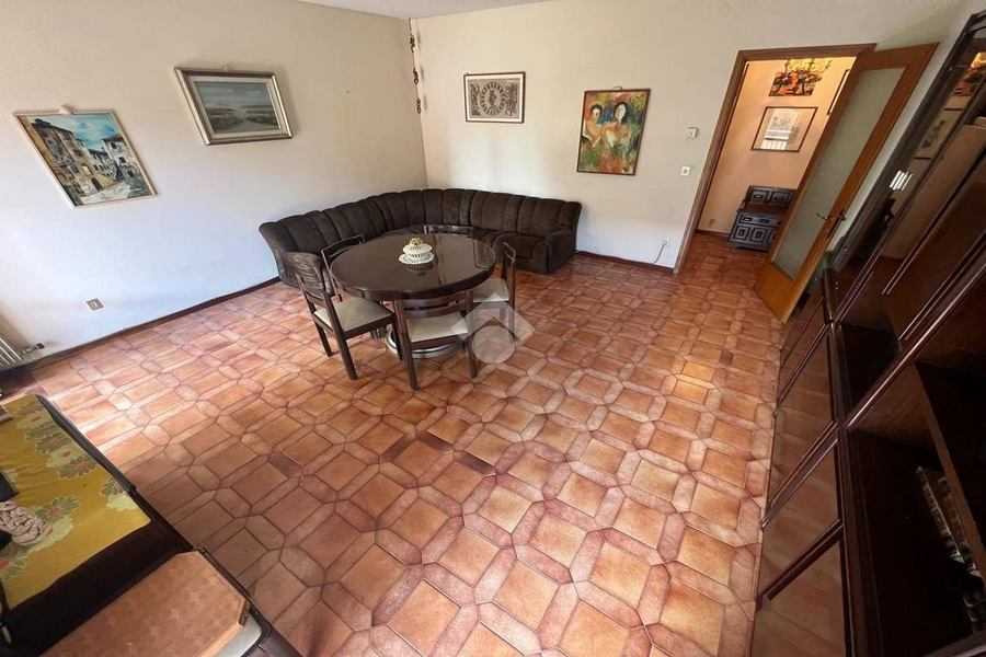 Grado, Italie, 5 Bedrooms Bedrooms, ,2 BathroomsBathrooms,Byt,Na prodej,1609